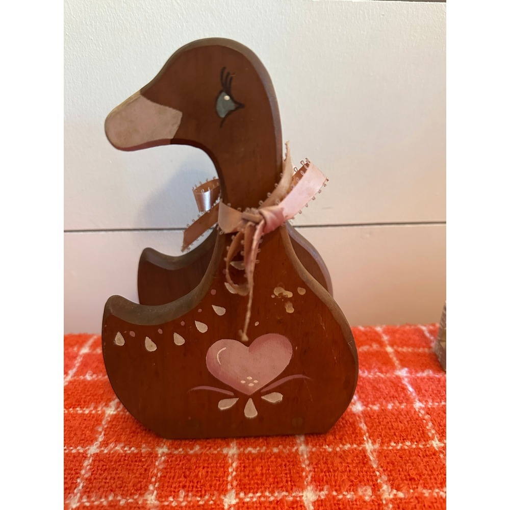 Vintage Cottagecore Wooden Duck Napkin Holder Country Farmhouse Heart Decor